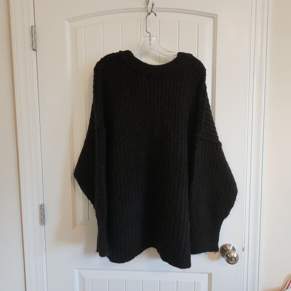 Free People Black Knit Oversized V neck Sweater Medium - Picture 4 of 8